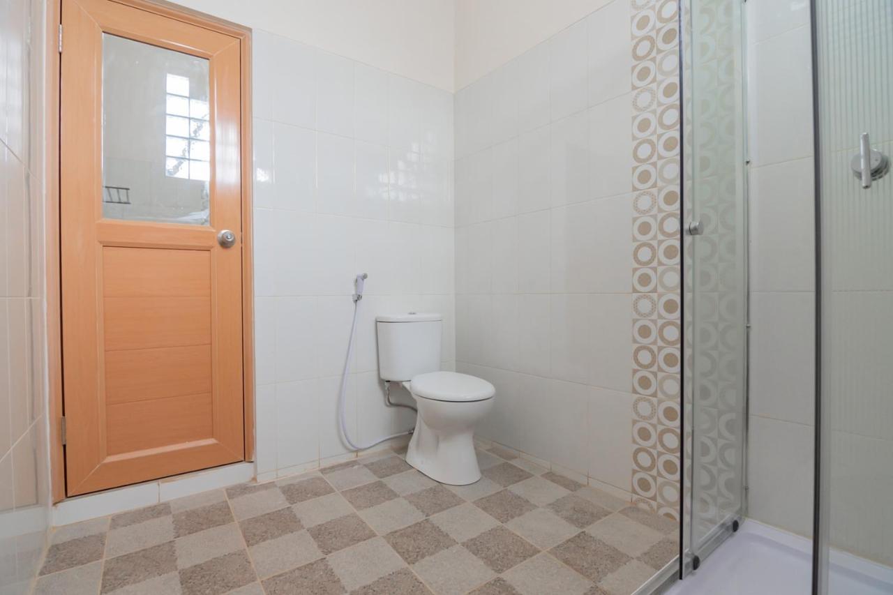 Reddoorz Syariah Plus @ Perintis Guesthouse Tasikmalaya Buitenkant foto