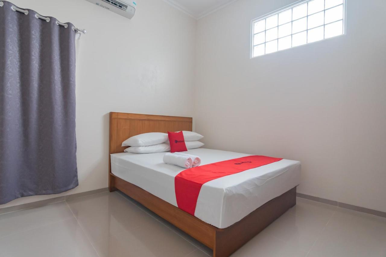 Reddoorz Syariah Plus @ Perintis Guesthouse Tasikmalaya Buitenkant foto