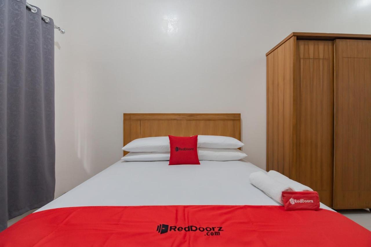 Reddoorz Syariah Plus @ Perintis Guesthouse Tasikmalaya Buitenkant foto